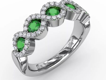 Fana Hold Me Close Emerald ad Diamond Twist Ring For Sale