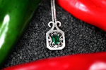 1.24ct Emerald & Diamond Pendant Fashion