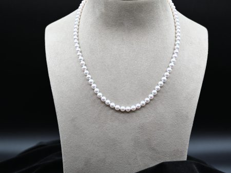 Akoya Cultured White Pearl Necklace with 14k White Gold Clasp Fashion