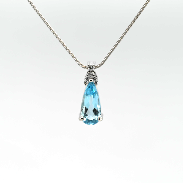 1.58CT Custom 18k Aquamarine Pendant Online