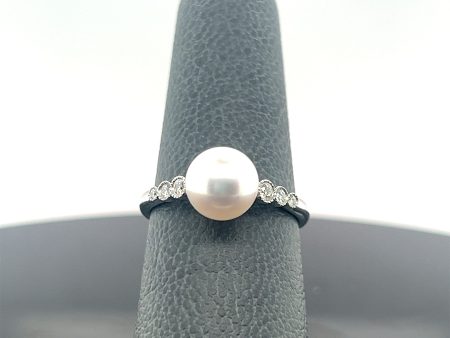 18k White Gold Cultured Pearl and Diamond Antique Style Ring Sale